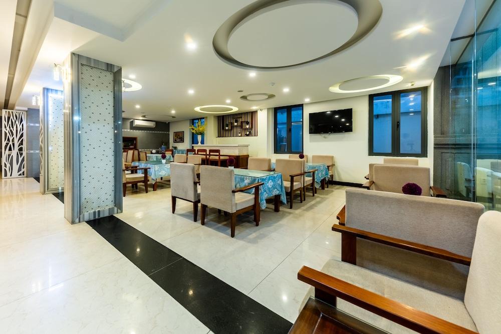 Zalo Sea Hotel Danang Exterior photo